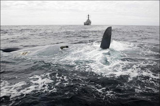 Cheeki Rafiki - keel missing © US Navy